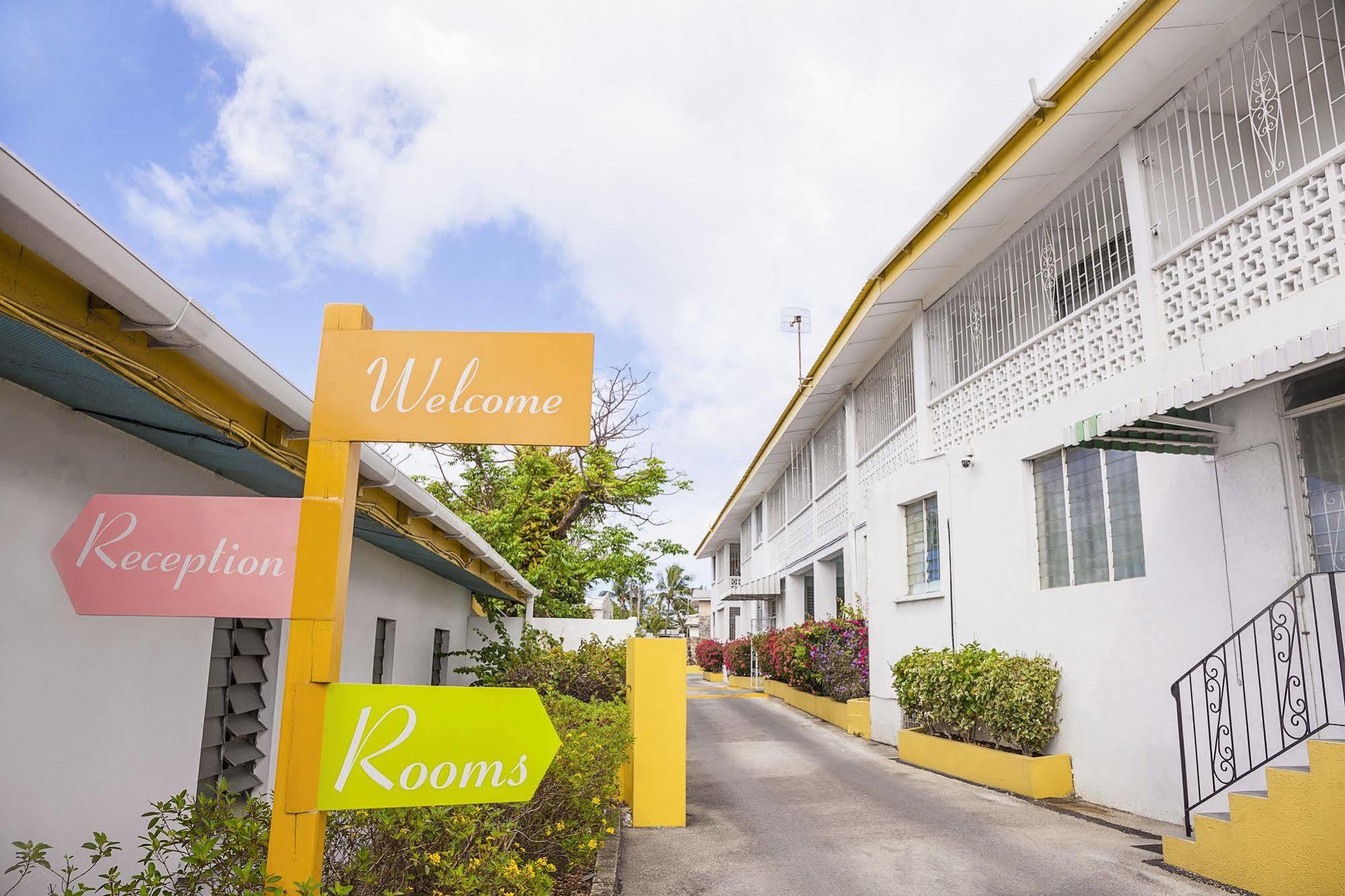 Adulo Apartments Bridgetown Ngoại thất bức ảnh