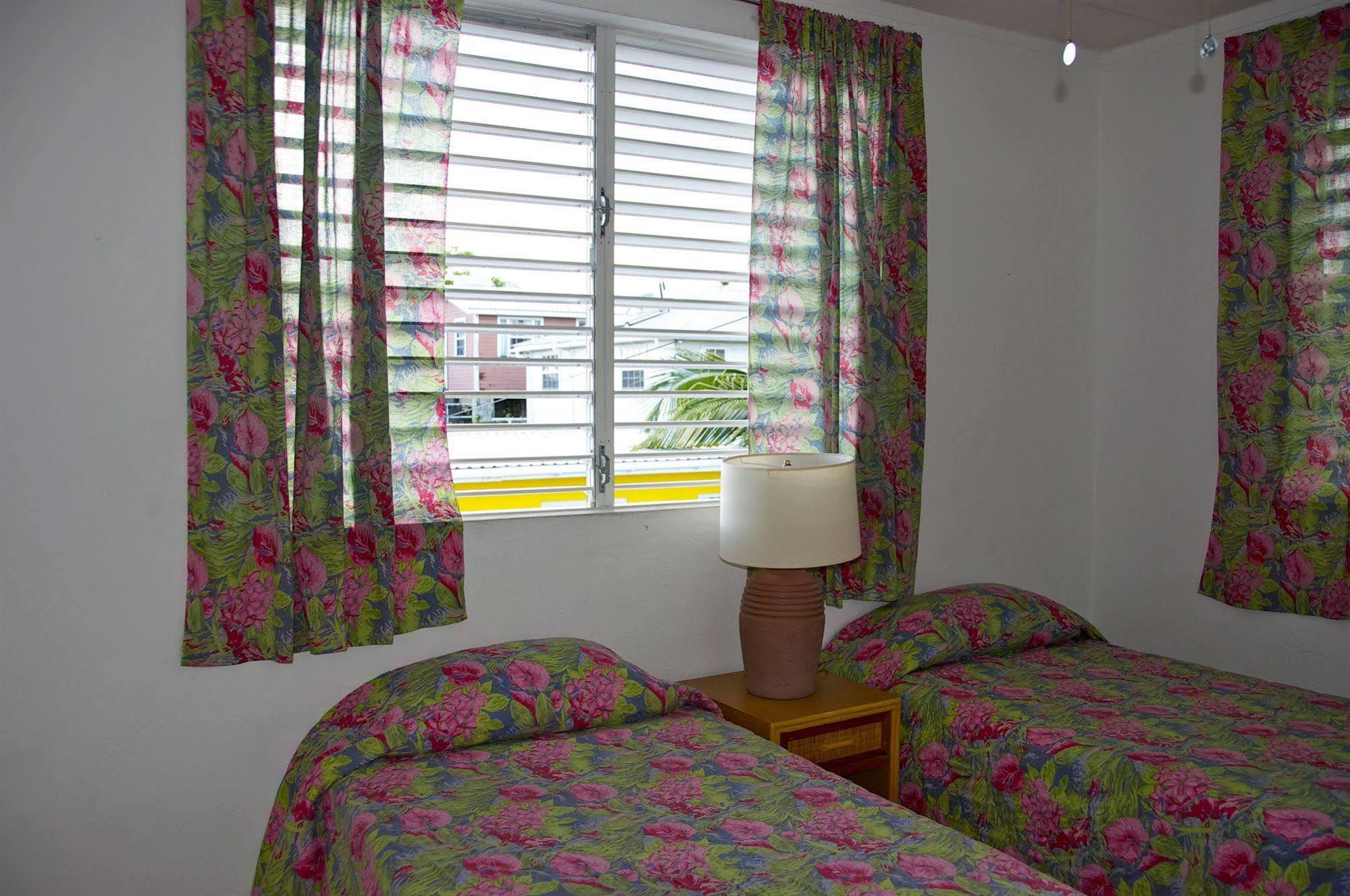 Adulo Apartments Bridgetown Ngoại thất bức ảnh